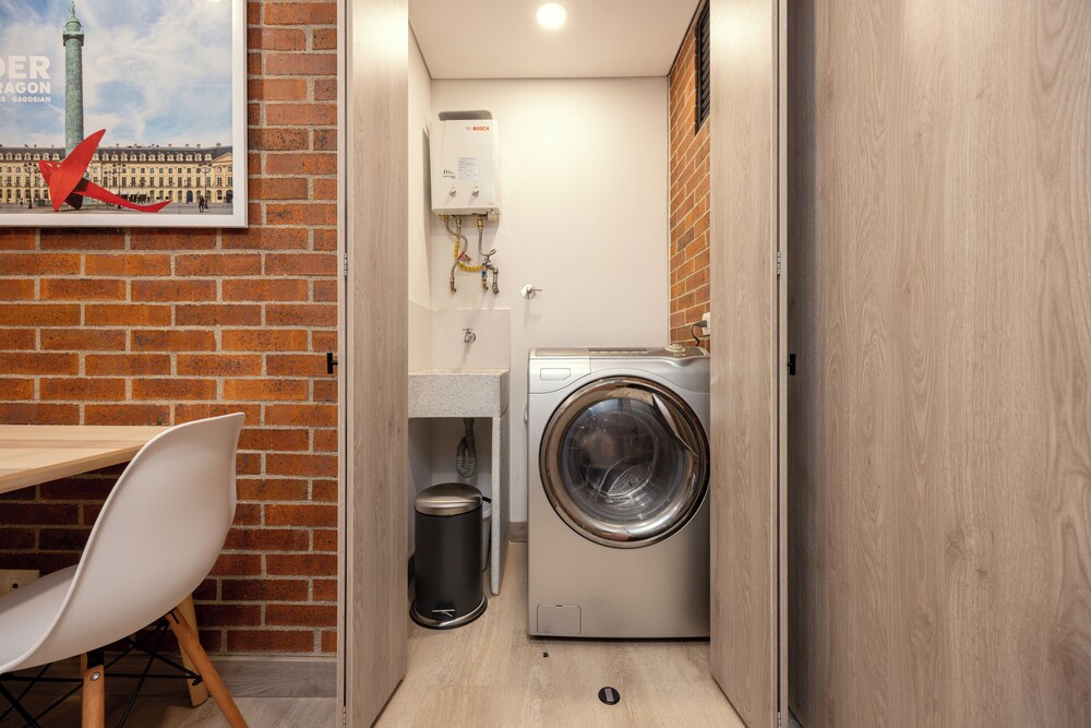 Kyux Studios by MOME