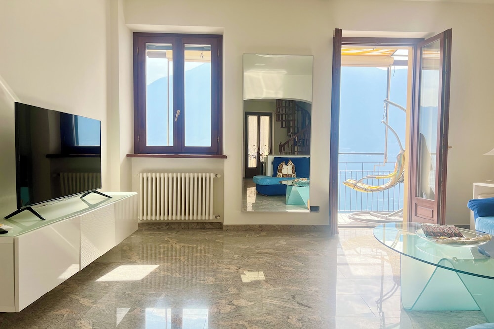 Lake Loft Colonno