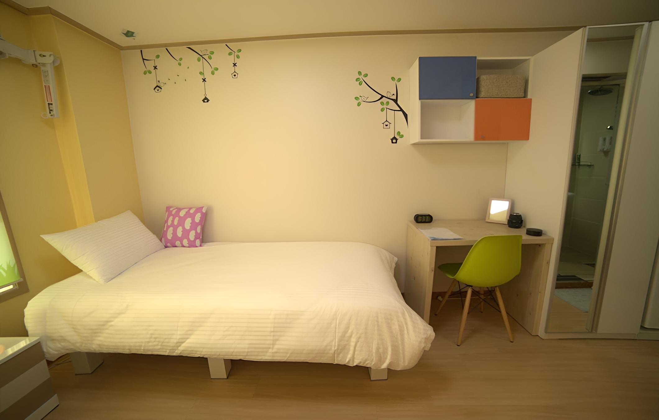 Cozybox Guesthouse