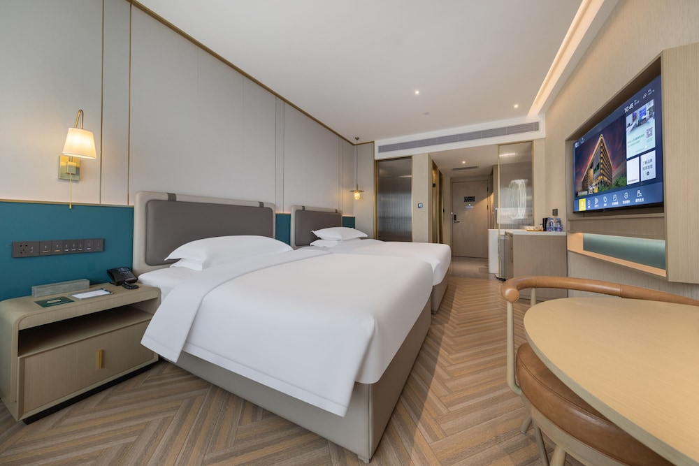 GZ Baiyun Airport MeHood Liz Hotel T1