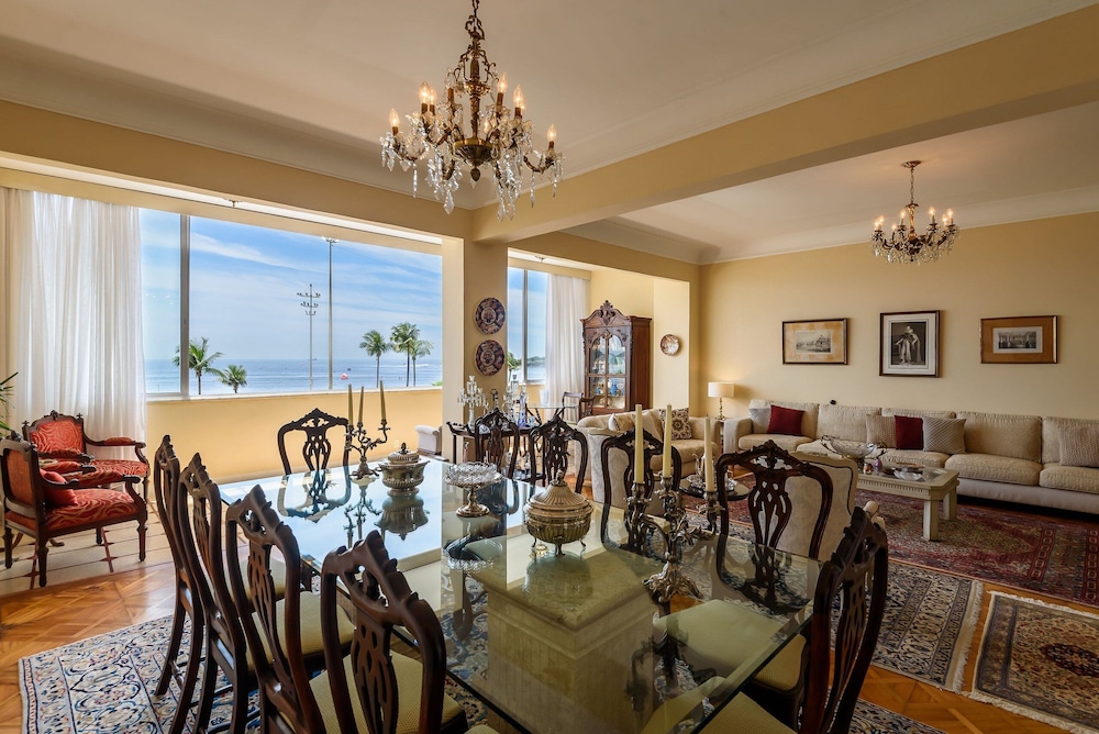 Classic 4-bedrooms by the Sea A 3484/301