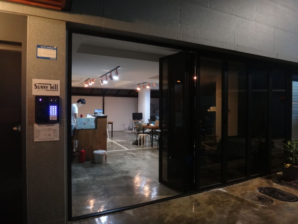 Sunny Hill Hostel Hongdae