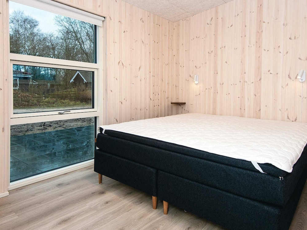 5 Star Holiday Home in Orsted