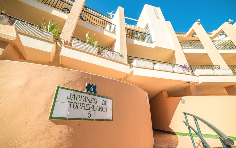 Jardines de Torreblanca | 7 Pax | Torreblanca | 2562-KAW