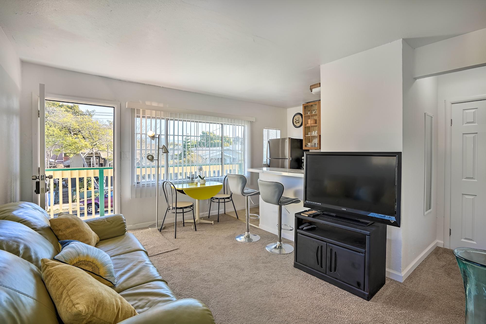 Berkeley Townhome ~ 12 Mi to Downtown SF! view 5