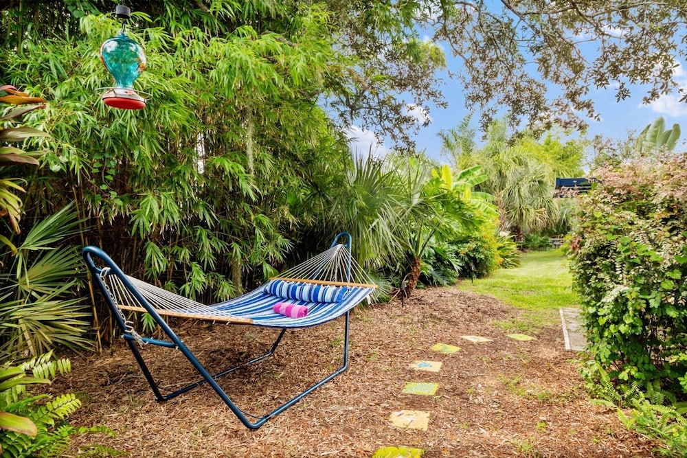 Beach Cottage 3 Bed 2 Bath Heated Pool Free Golf Cart Bring Your Boat RV Private 1AC lot