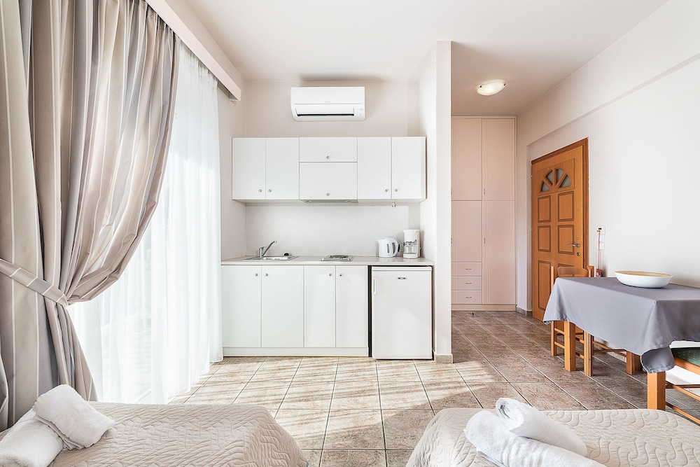 Akti hotel