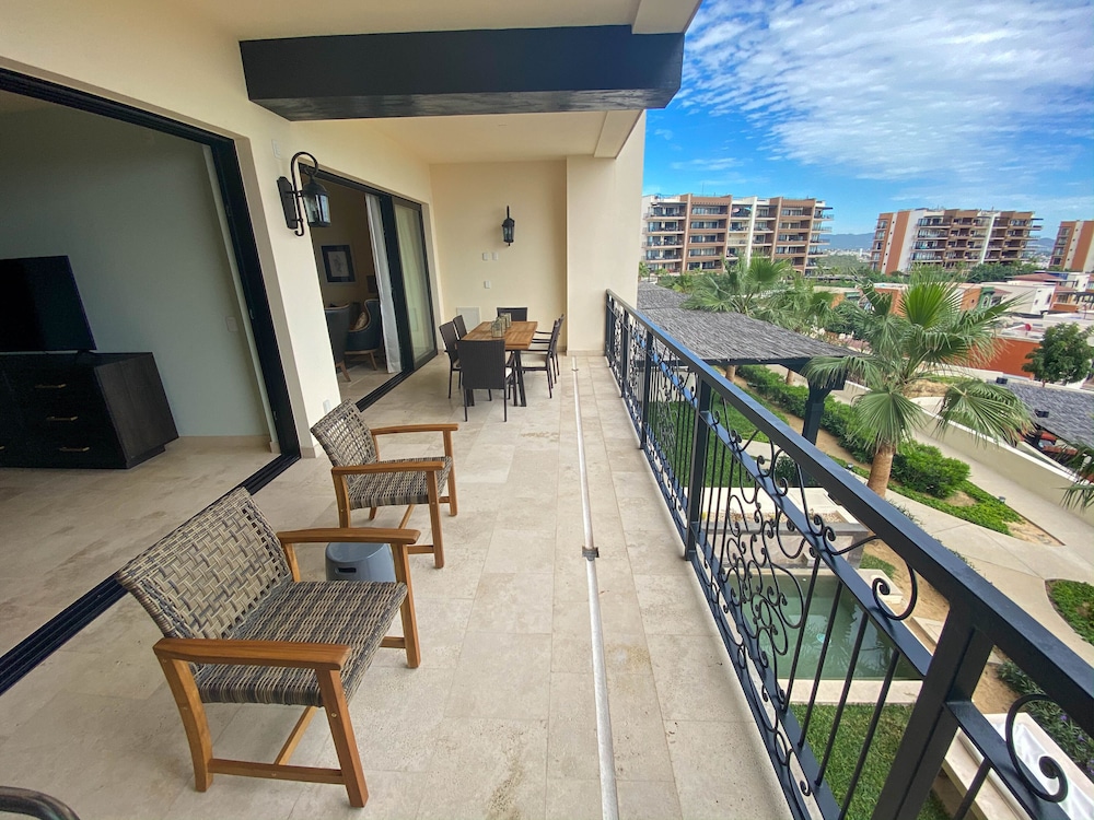 Quivira Los Cabos Condos & Homes - Vacation Rentals