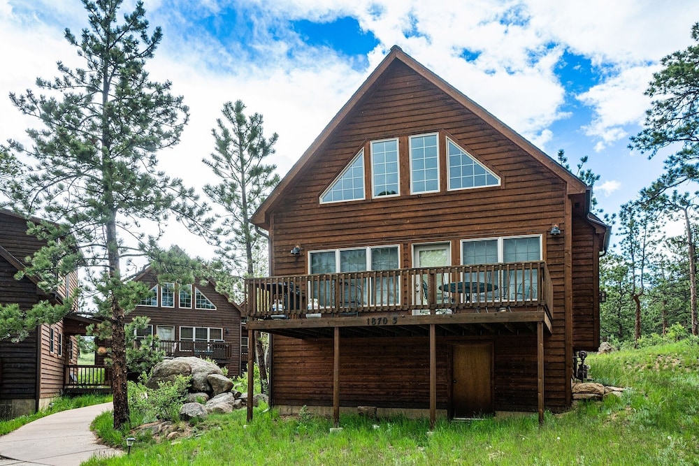 Solitude Condos - Estes Park CO