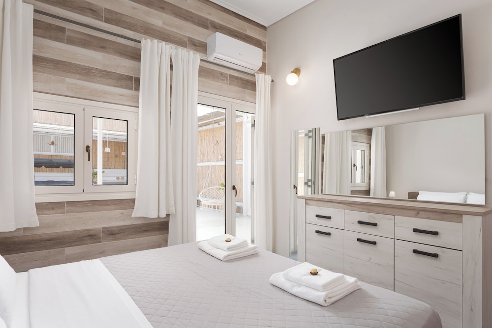 Porfyra Suite 1