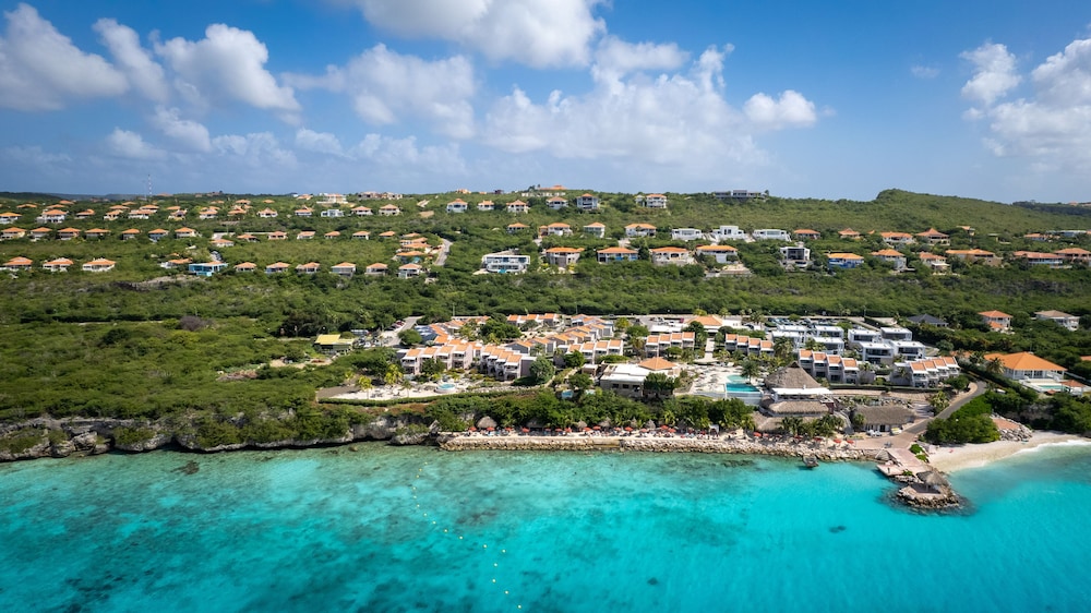 Coral Estate Holidays