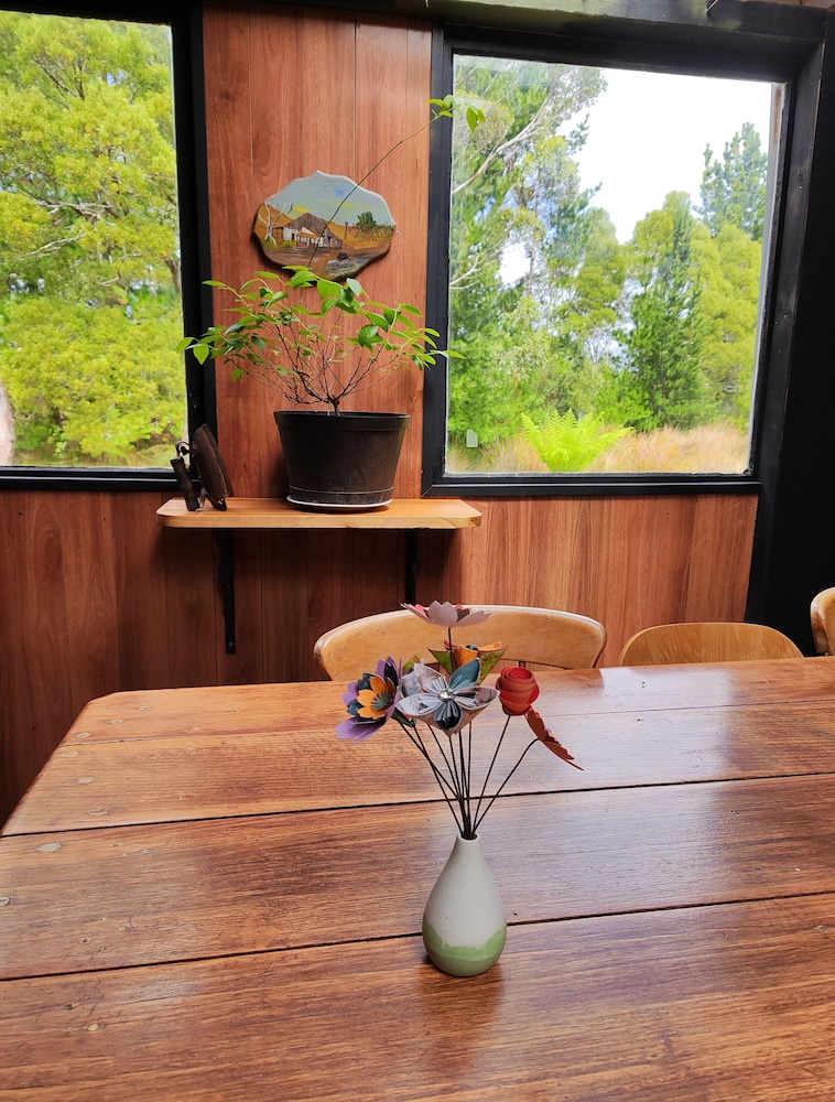 Zeehan Bush Camp