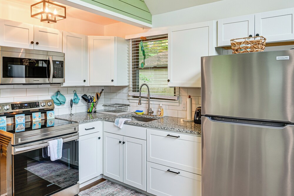 Pool & Marina Access: Lewes Home w/ Fenced Yard!