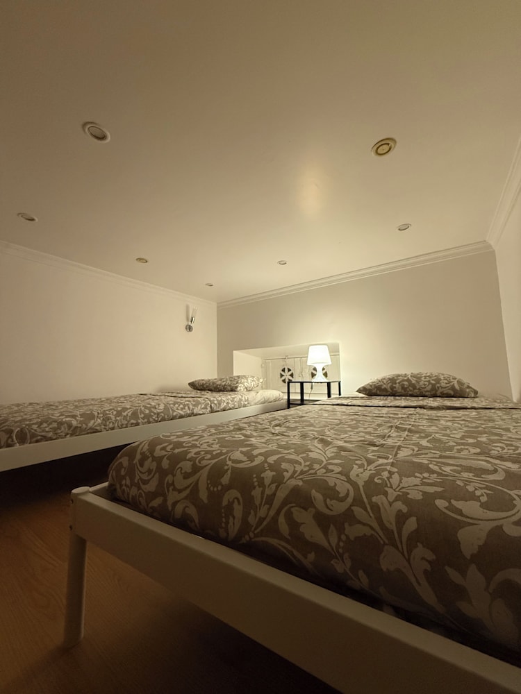 Faro Coast Guest House