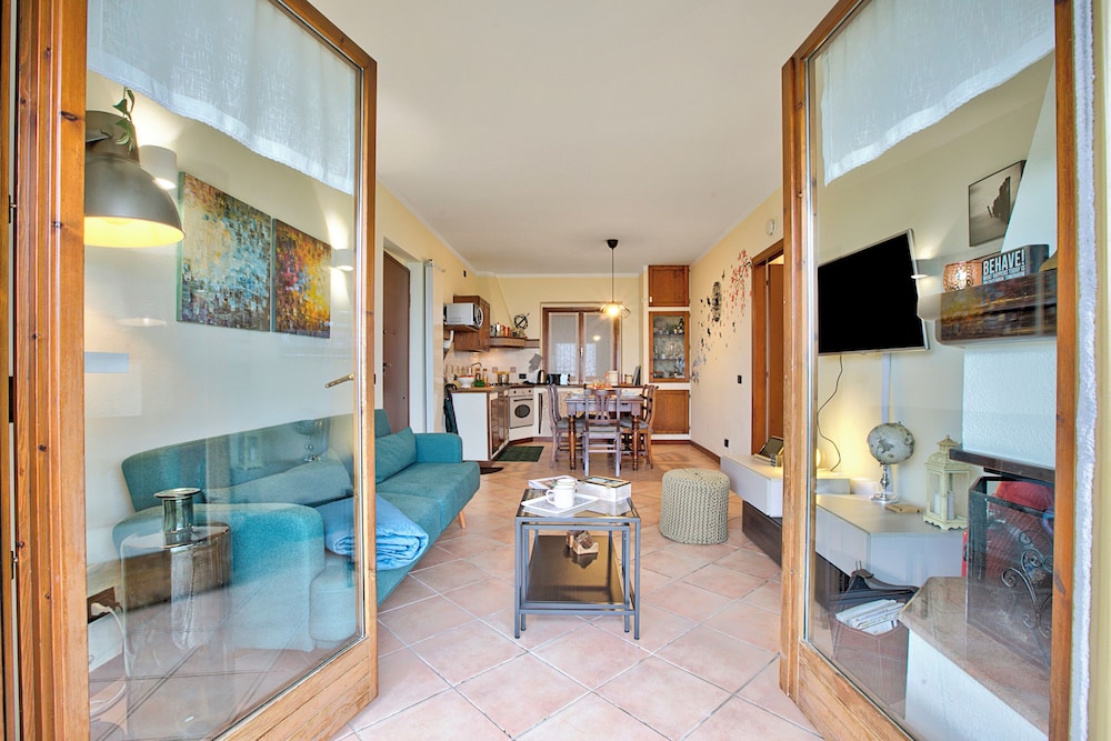 Amirovista-garden, Lake View, Shared Pool