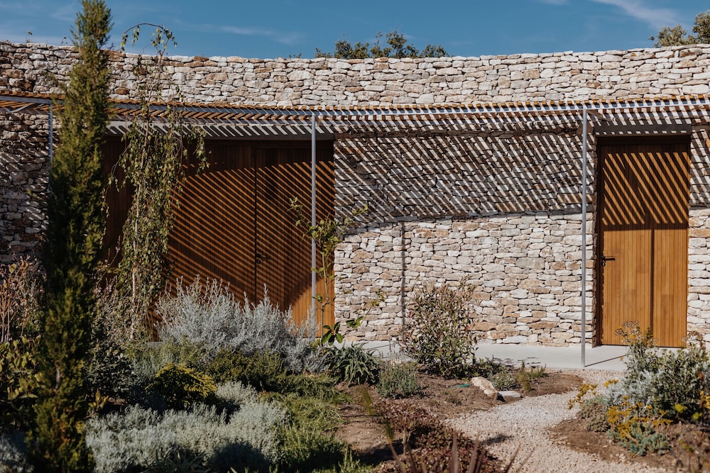 Hotel A Speranza Suites avec Piscine privative chauffée - Image 1