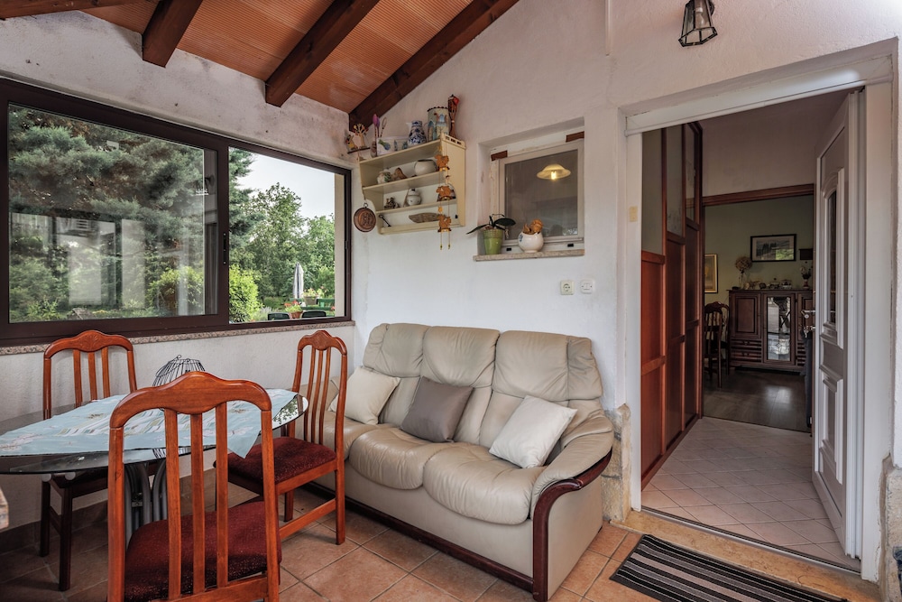 Countryside Apartments Labin