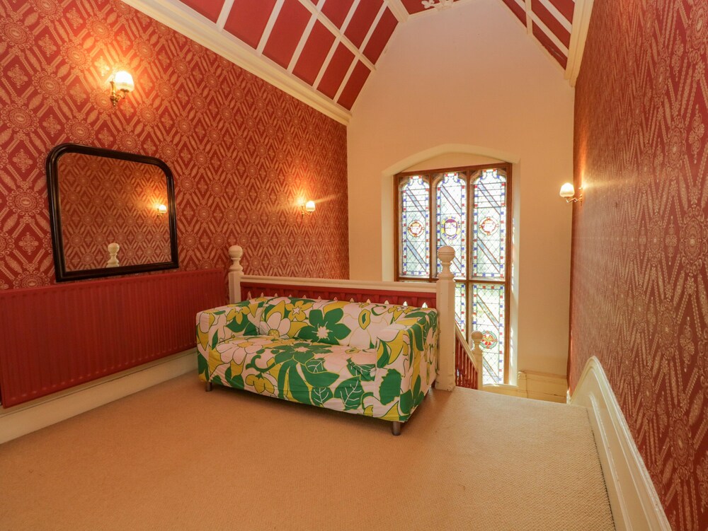 Millwood Manor