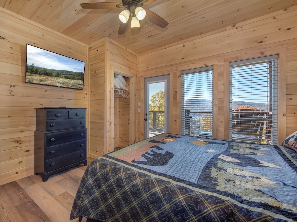 Overlooking Adventure by Jackson Mountain Rentals view 3