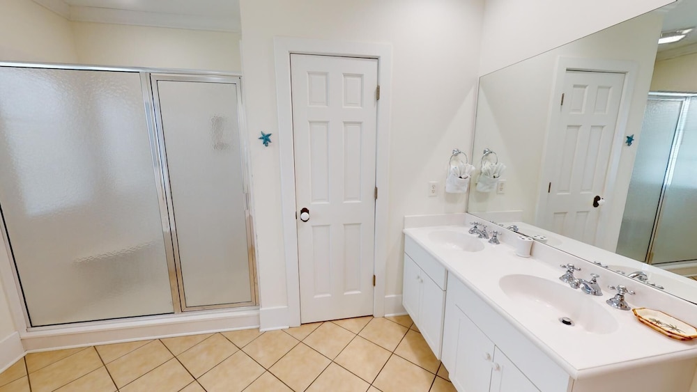 3 10th Place by Tybee Vacation Rentals