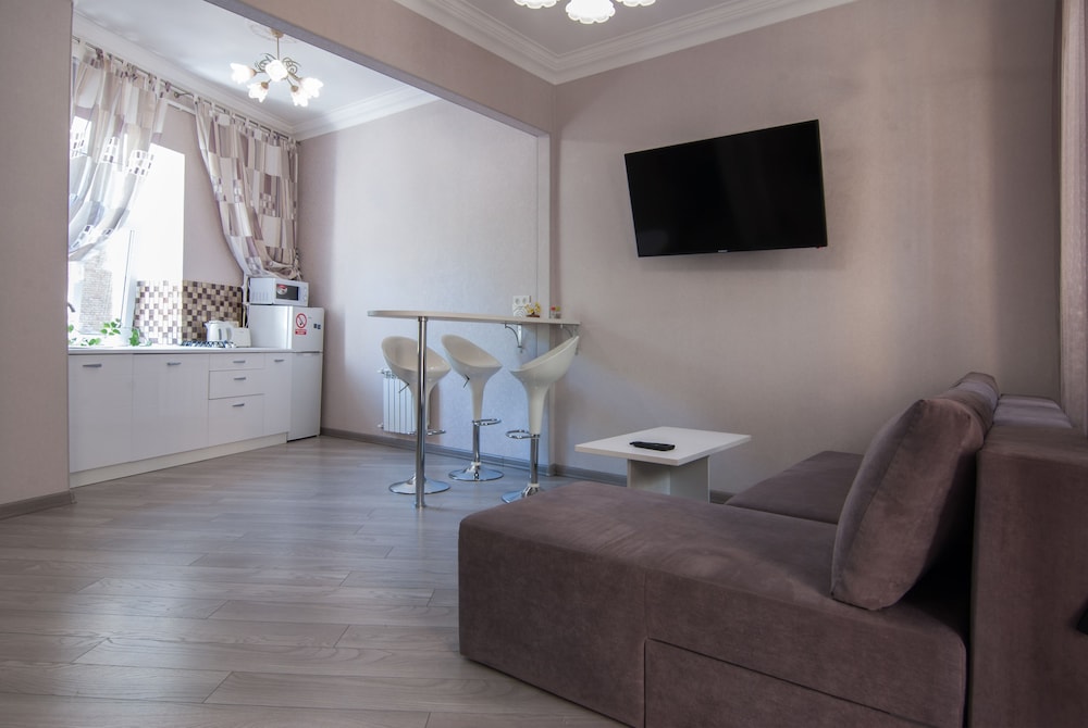 Home-Hotel Vladimirskaya 7