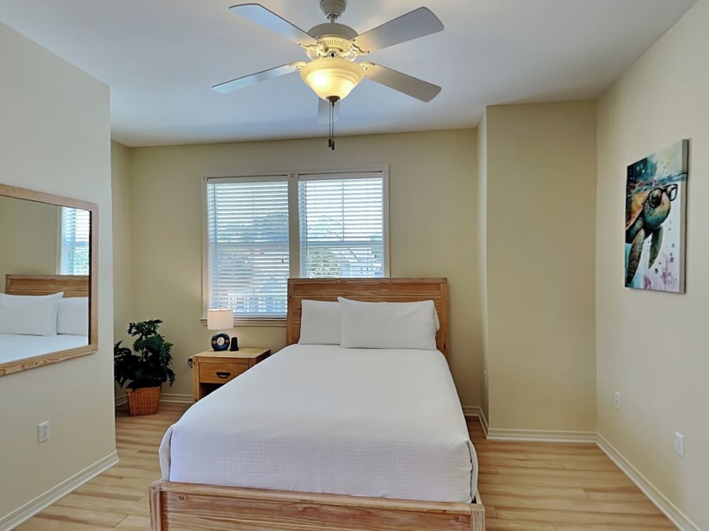 Corner Castle by Southern Vacation Rentals