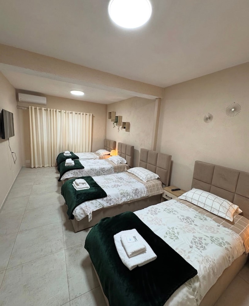 Shkodra Guesthouse photo 4