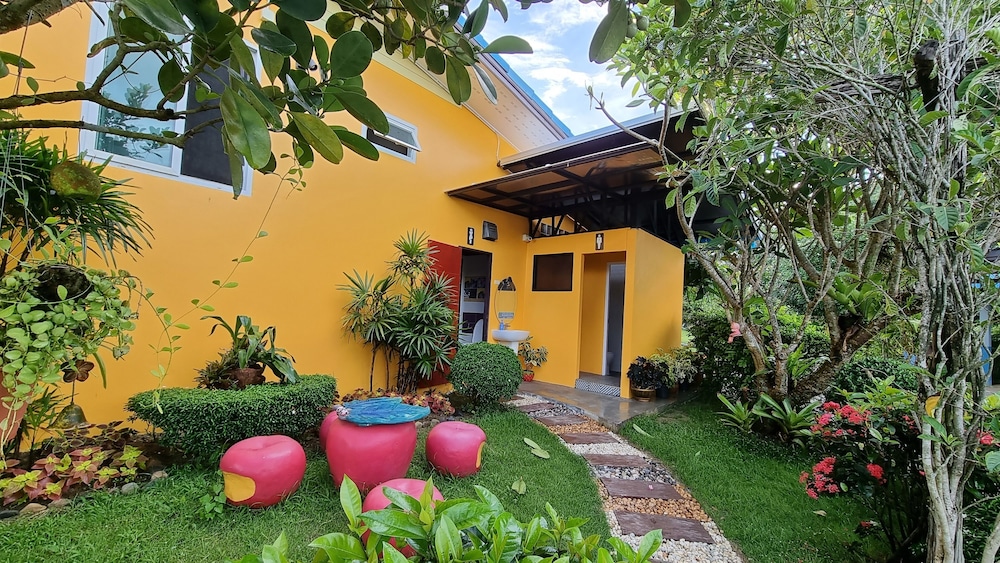 Baan Suan Meetang Resort
