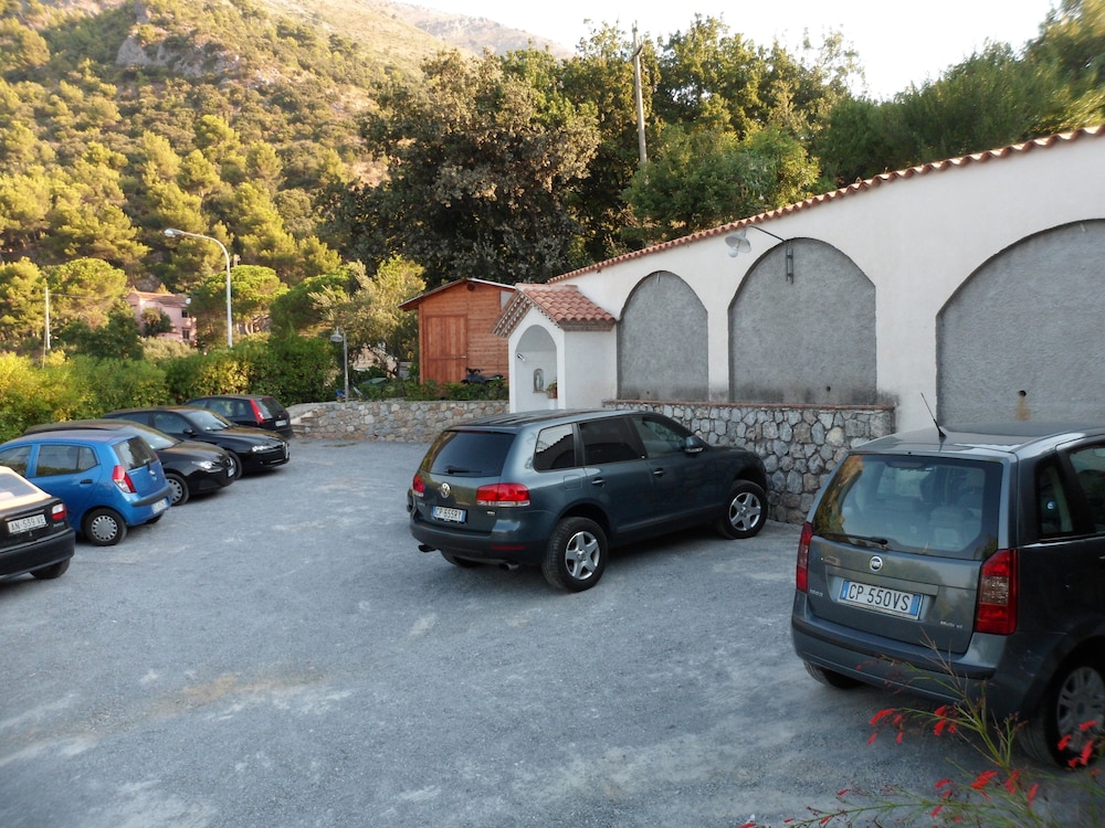 Photo 25