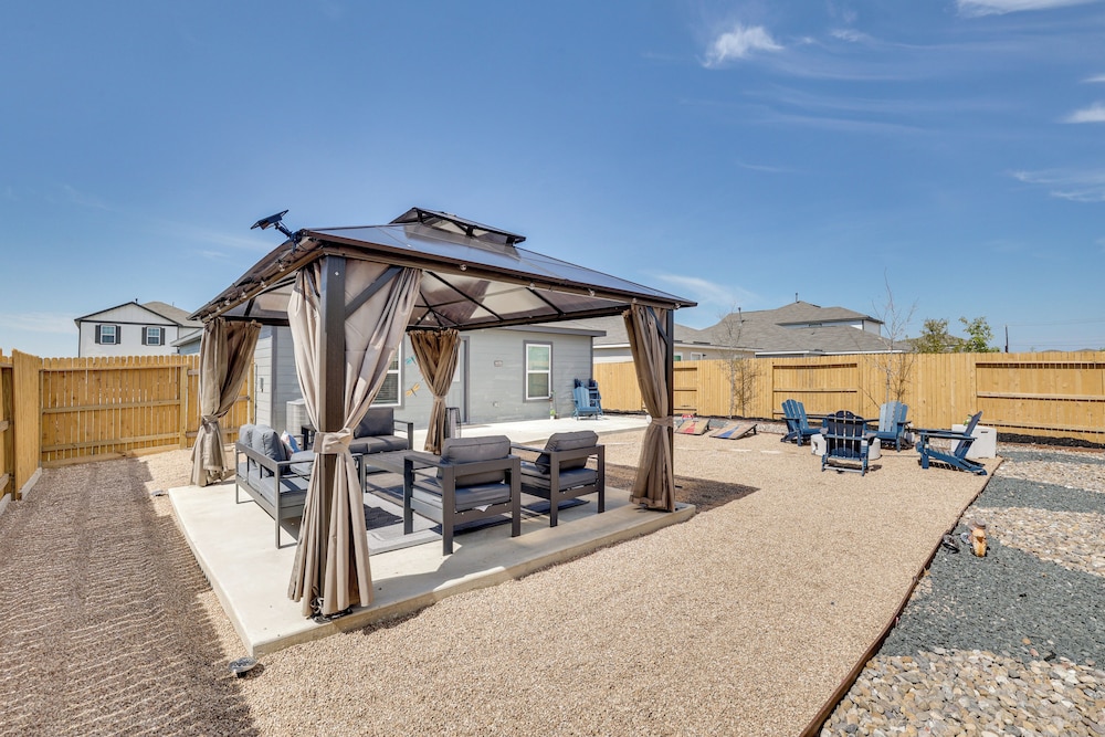 Game Room + Private Yard: Modern San Antonio Home