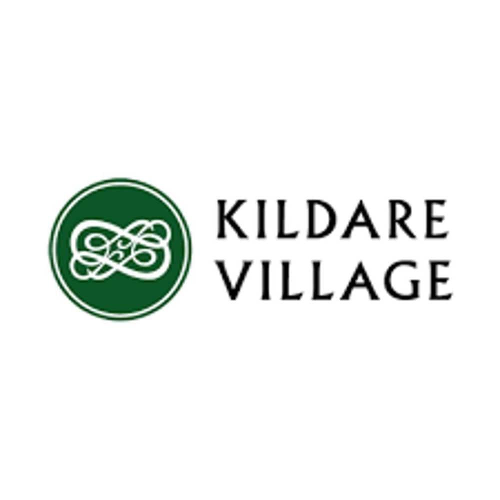 4-bed House in Kildare, Sleeps 8 With Parking