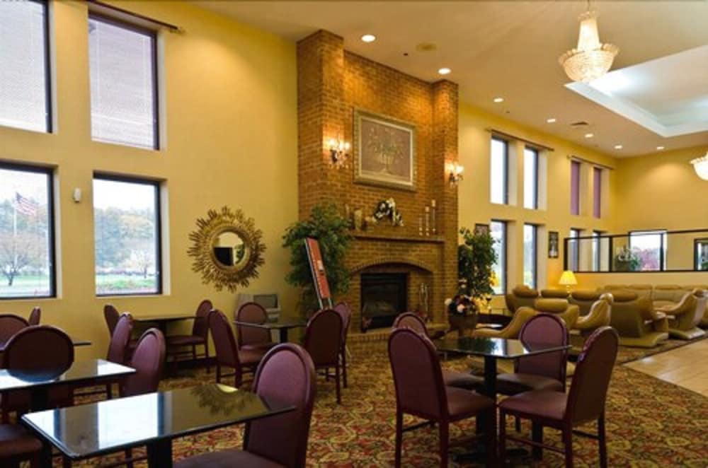 Hagerstown Vacations - Comfort Suites - Property Image 26
