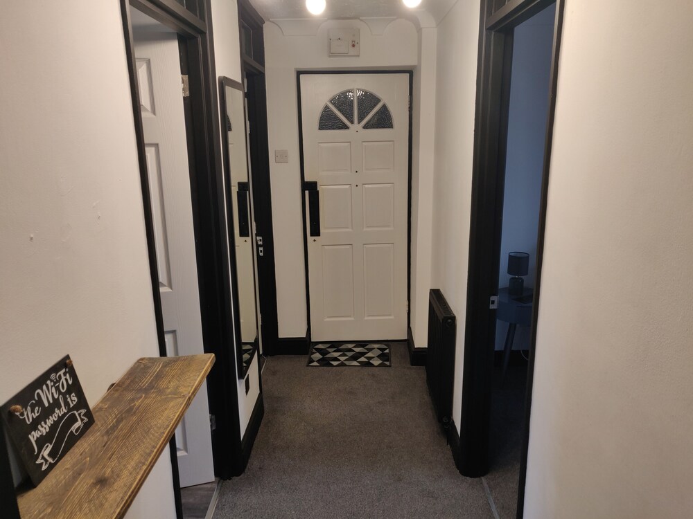 Riverside Park Penthouse Apartment In St Neots