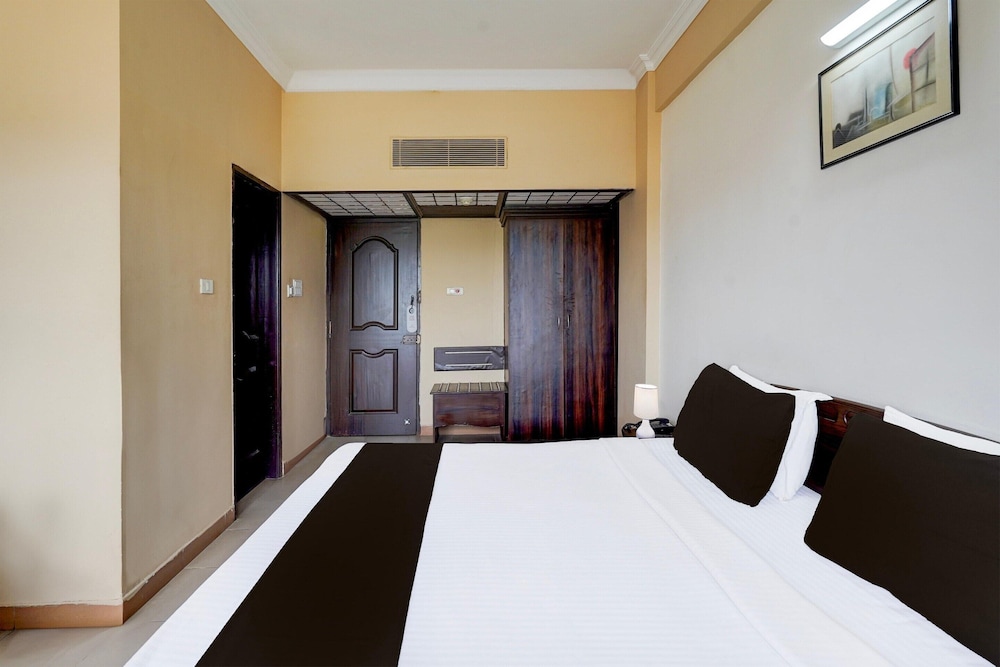 Super Townhouse Koyambedu Royal Plaza
