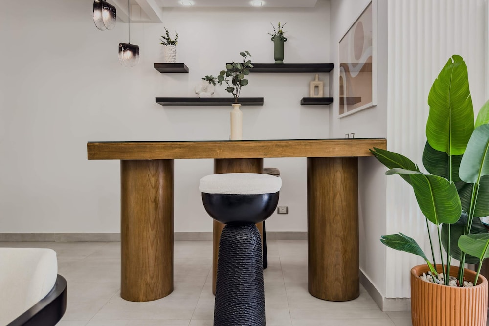 Xuru Stays I The 3bdr Avant-garde Residence 5 min to Airport