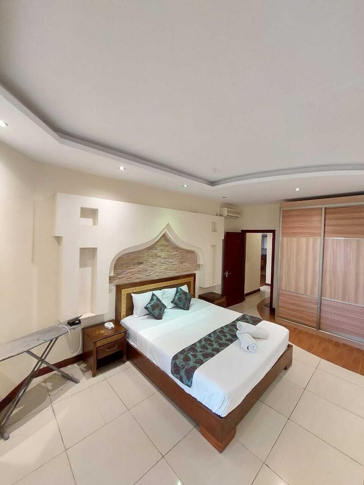 Lux Suites Shanzu Oceanfront Apartments view 2