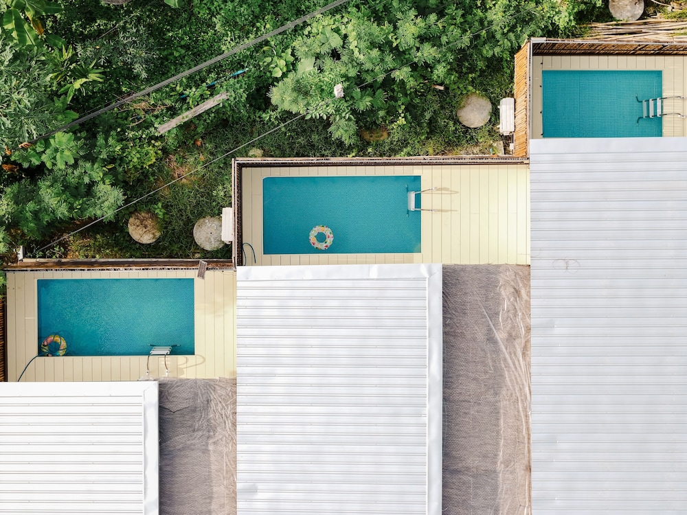 L1 Lanta Resort