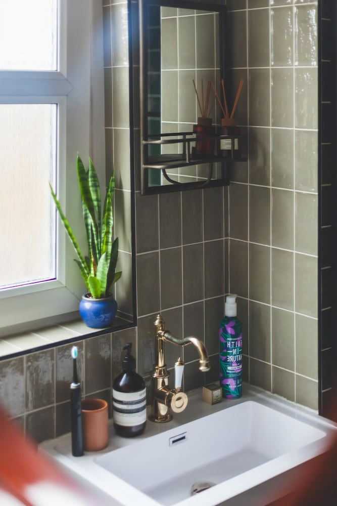 Peaceful & Unique Maisonette in Central London