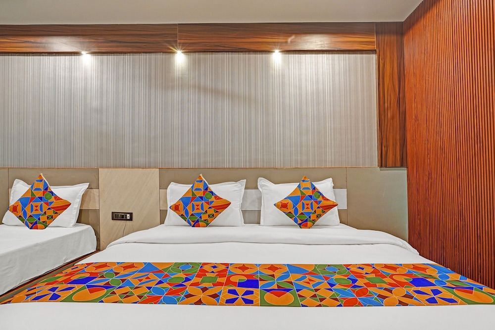 Fabhotel Kr Inn