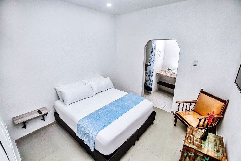 TR-A5D HABITACION DE HOSTAL CON WIFI