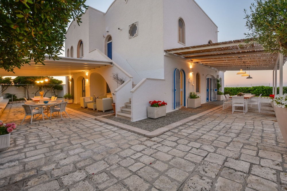 Villa Alma