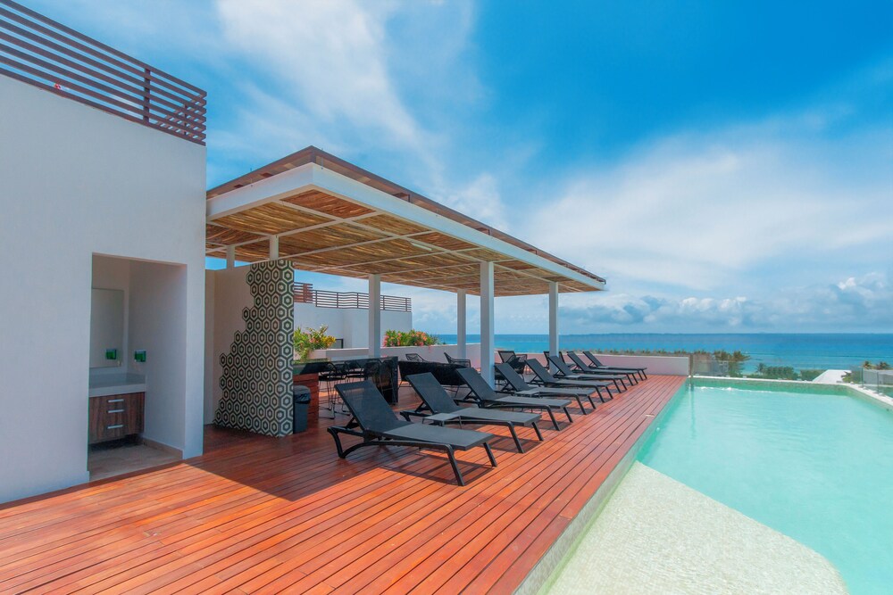 1 Bedroom Pool & Gym Bahay 504
