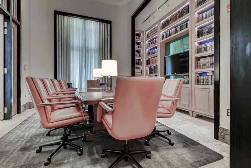 meeting & event spaces