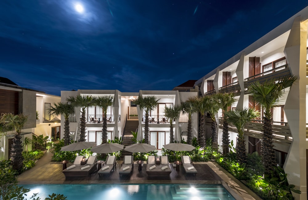 Hotel Jaya House River Park - Image 1