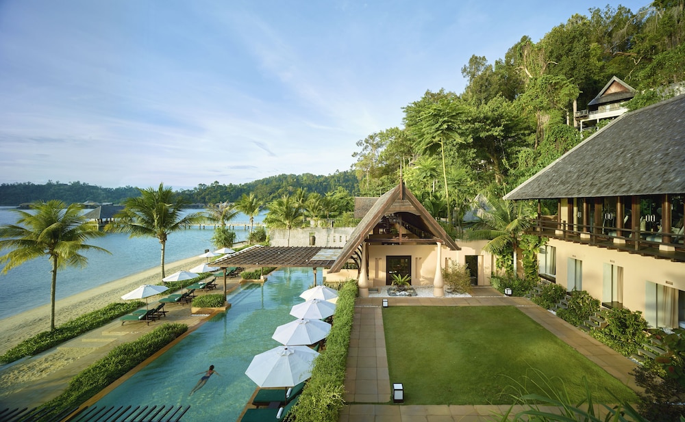 Hotel Gaya Island Resort - Image 1