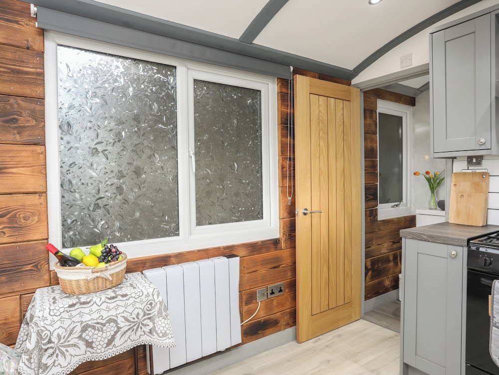 Fron Goch Shepherd's Hut