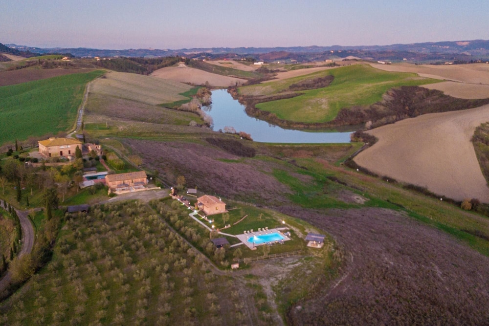 Villa Lajatico in Fabbrica view 5