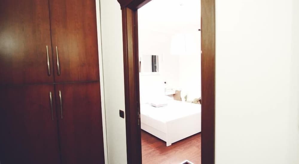 Rhome 19