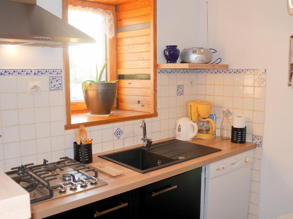 Holiday Home, Plounevez-lochrist view 5