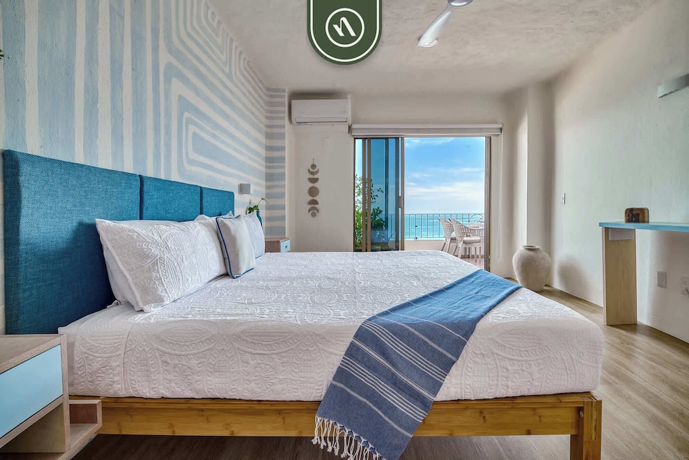 Brand New 2BR Condo With Oceanview - Terrace